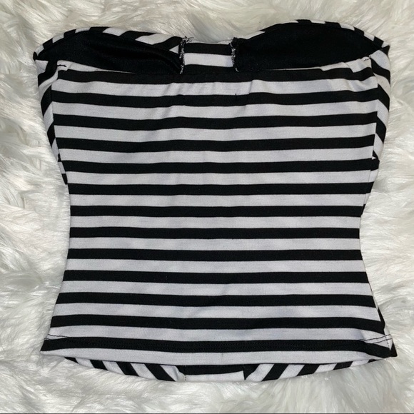 Black and White Striped Tube Top - Picture 6 of 8